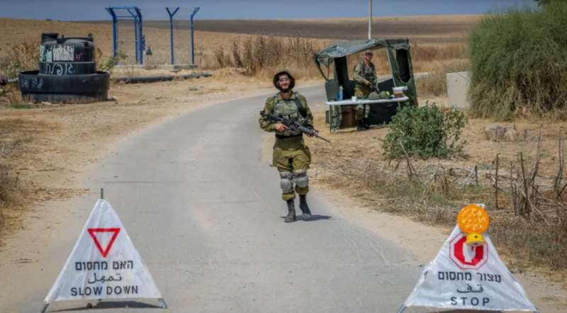 جيش الاحتلال بالقرب من غزة