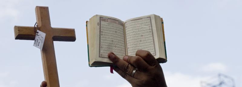داعية إسلامية يحذر من الفكر الإلحادي وأثره على الإنسانية (فيديو)