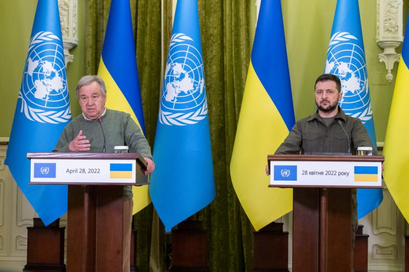 الأمين العام للأمم المتحدة وأردوغان يلتقيان الرئيس الأوكراني في لفيف