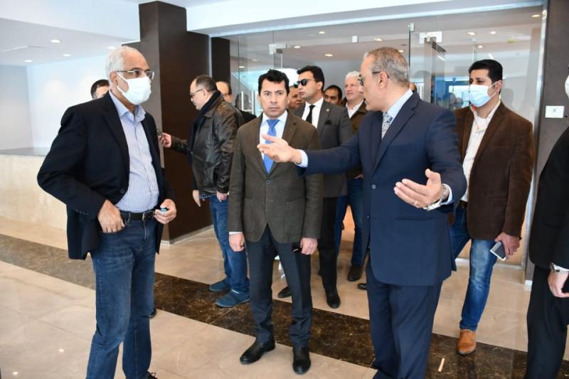 جمال علام مع وزير الرياضة