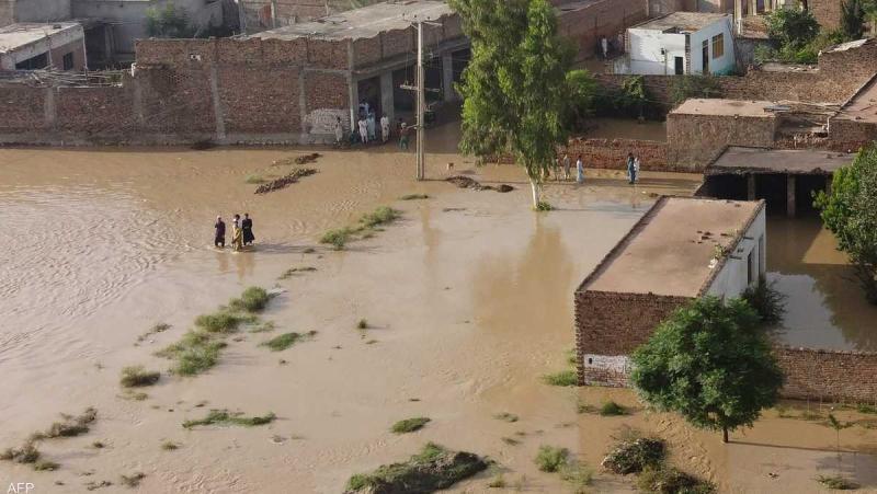 الفيضانات في باكستان.. الحكومة تبحث عن حلول بعد تفاقهم الأزمات