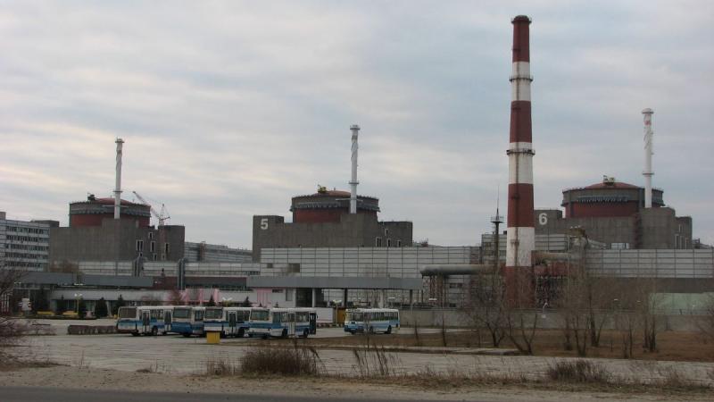 أوكرانيا: أحد المفاعلات في محطة زابوريجيا النووية لا يزال يعمل