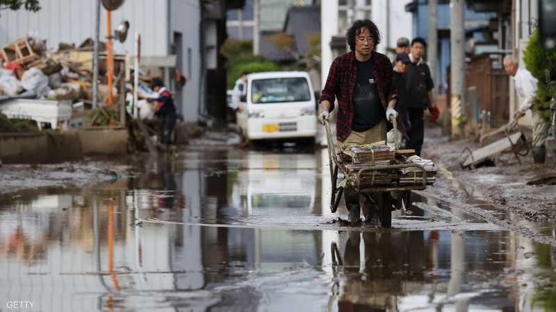 إلغاء رحلات طيران وإغلاق مصانع.. اليابان تفرض استعدادات قصوى لإعصار هينامور