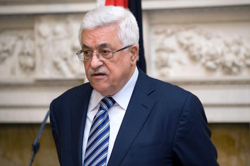 «عقد لقاء قمة مع السيسي».. الرئيس الفلسطيني يصل القاهرة في زيارة رسمية