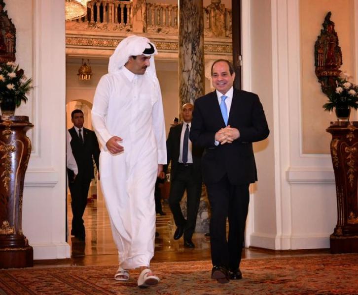 الرئيس السيسي وأمير قطر صورة من صفحة المتحدث باسم رئاسة الجمهورية