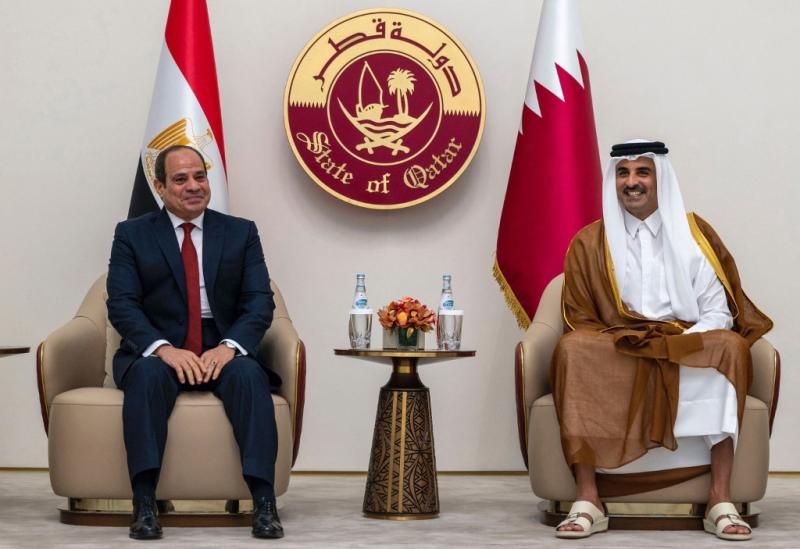 الرئيس عبد الفتاح السيسي في ضيافة أمير قطر تميم بن حمد