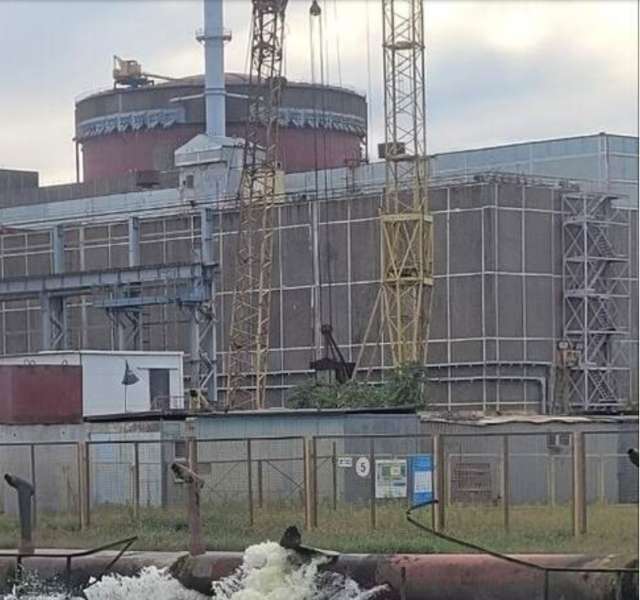 أوكرانيا تصقف محطة زابورجيه النووية.. بيان رسمي بالأضرار