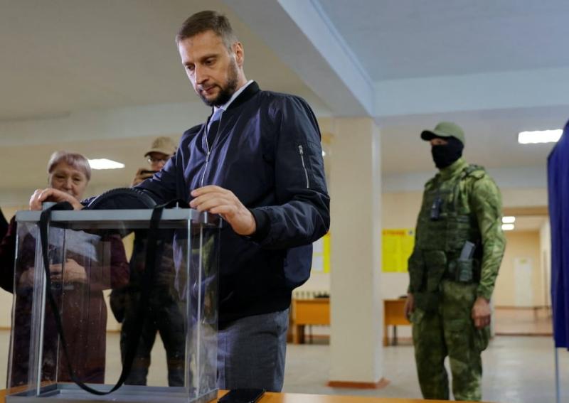انطلاق الاستفتاء للانضمام لروسيا في 4 مناطق أوكرانية