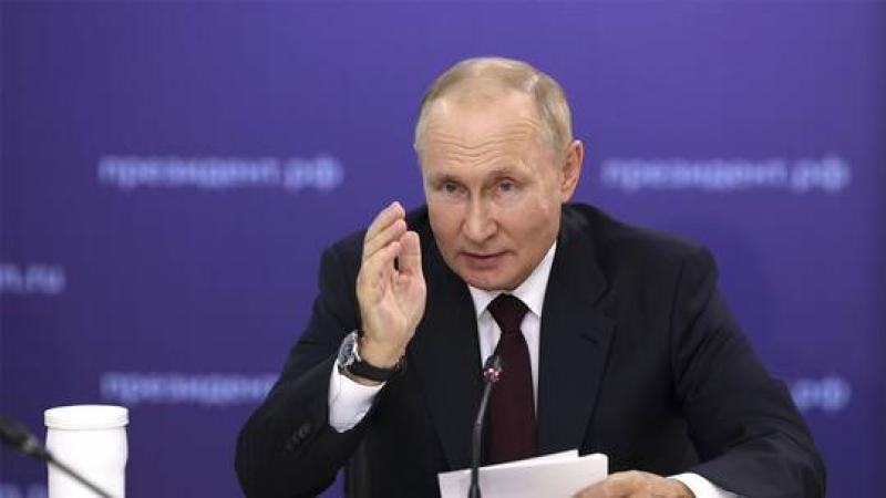 «بوتين» يقر تعديلات تشريعية تتعلق بجرائم العسكرية في زمن الحرب