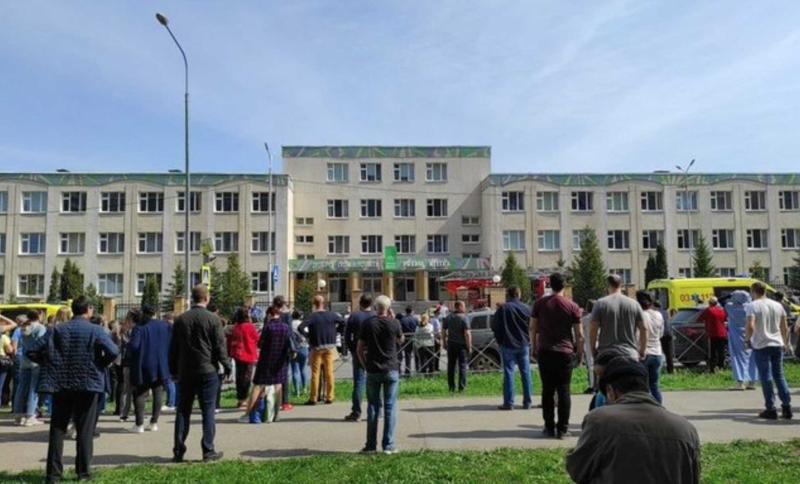 بالصور.. مقتل 6 أشخاص وإصابة 20 آخرين في مدرسة بروسيا صباح اليوم