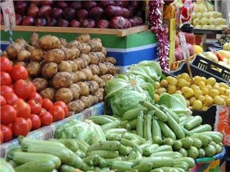 العنب البناتي بـ6 جنيهات.. أسعار الخضروات والفاكهة اليوم في الأسواق