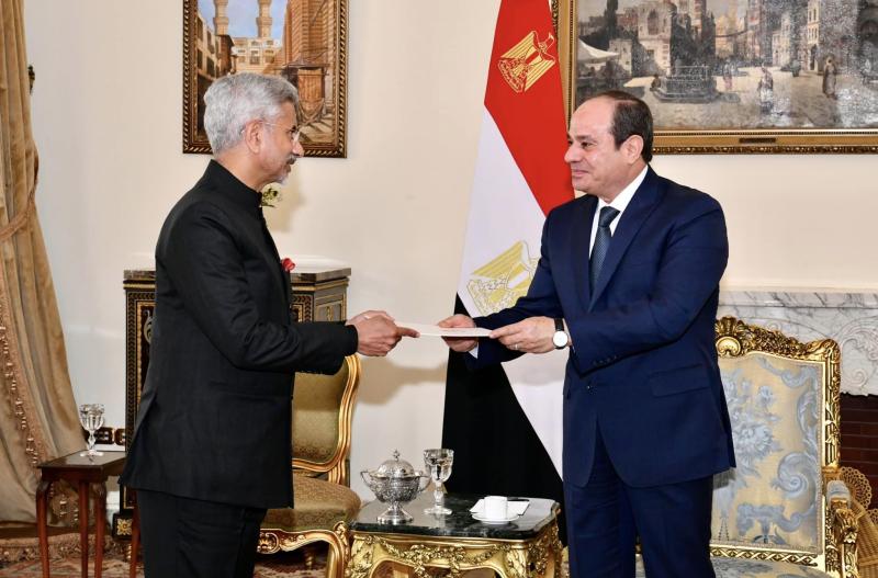 الرئيس السيسي يشيد بالعلاقات التاريخية بين مصر والهند