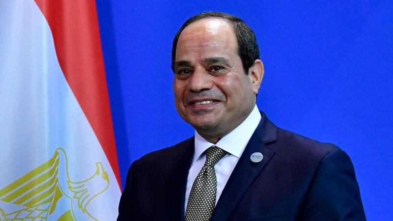 السيسي يجري اتصالًا هاتفيًا مع رئيس وزراء العراق