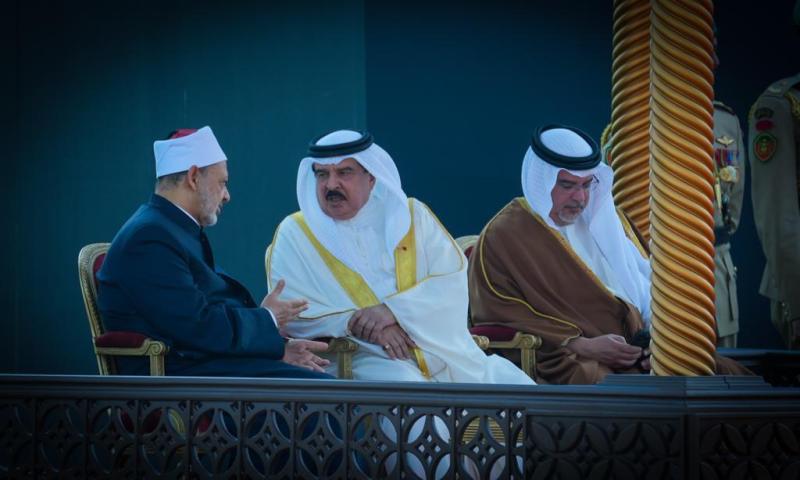 لقاء شيخ الأزهر وملك البحرين 