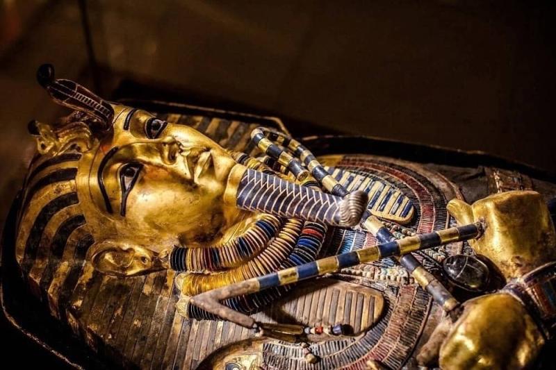 السياحة تحتفل بمرور 100 عام على اكتشاف مقبرة توت عنخ آمون