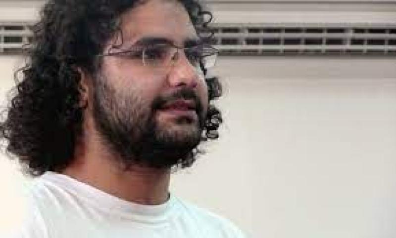 محامي علاء عبد الفتاح: «في طريقي لزيارته بسجن وادي النطرون»