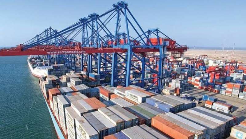 قناة السويس للحاويات توقع عقد مع المنطقة الاقتصادية لتقديم الخدمات اللوجستية بميناء شرق بورسعيد