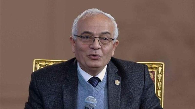 الدكتور رضا حجازي-وزير التعليم