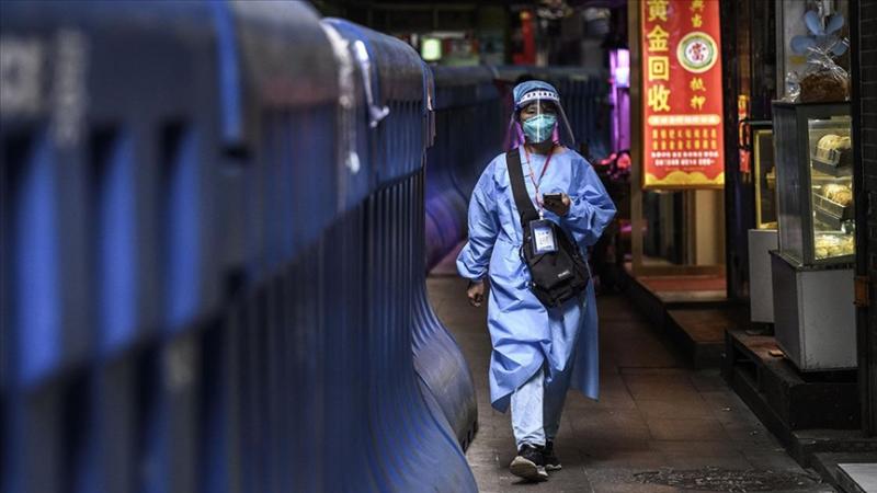 كورونا يكتسح الأراضي الصينية وبكين تواجه الفيروس بالإغلاق الكلي
