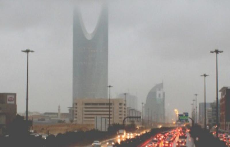 أمطار رعدية.. المركز الوطني السعودي للأرصاد يحذر من طقس اليوم