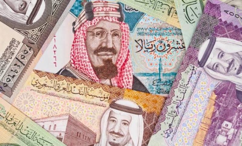 الريال السعودي بـ6.5 جنيه.. أسعار العملات العربية اليوم الأحد 27 نوفمبر 2022
