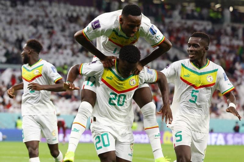 السنغال تصطدم بالإكوادور لحسم تأهلها لدور الـ16 بمونديال قطر