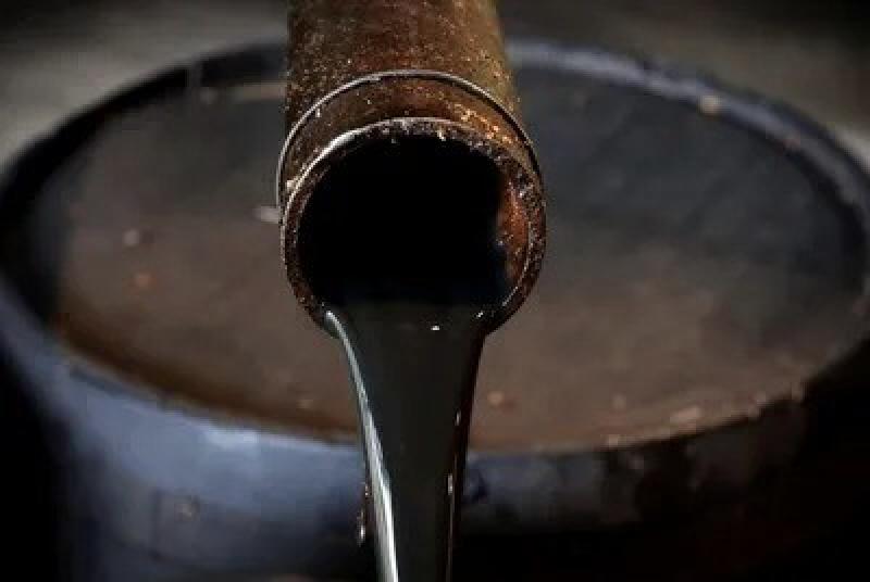 النفط يتراجع عالميا بنسبة 4.55%.. البرميل يسجل 83.63 دولار