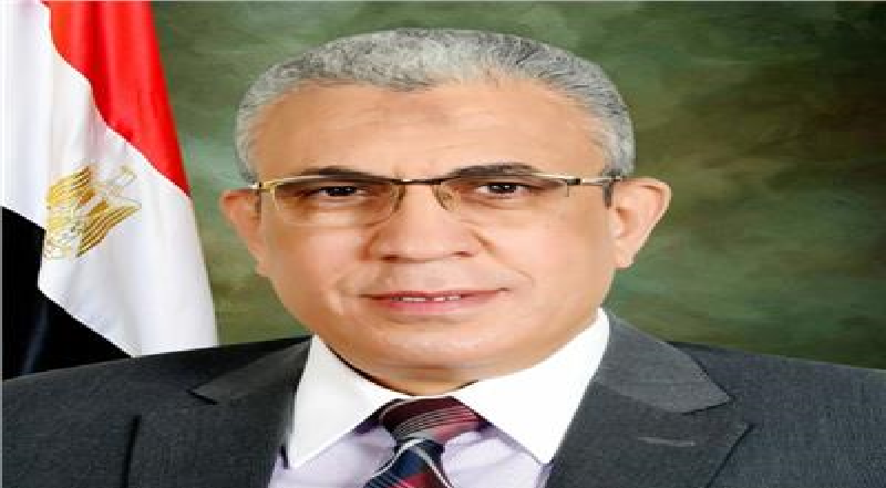 عادل عبد الفضيل-رئيس لجنة القوي العاملة بمجلس النواب