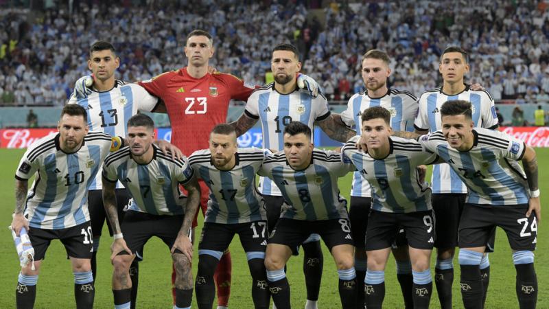 القنوات الناقلة لمباراة هولندا والأرجنتين في كأس العالم