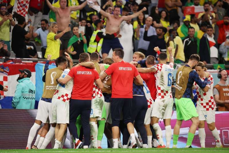 كأس العالم.. كرواتيا تتأهل لنصف نهائي المونديال بعد الفوز على البرازيل بركلات الترجيح