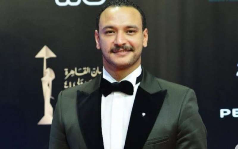 «من ضابط لكوميدي».. أحمد خالد صالح يكشف أعماله الفنية القادمة | خاص