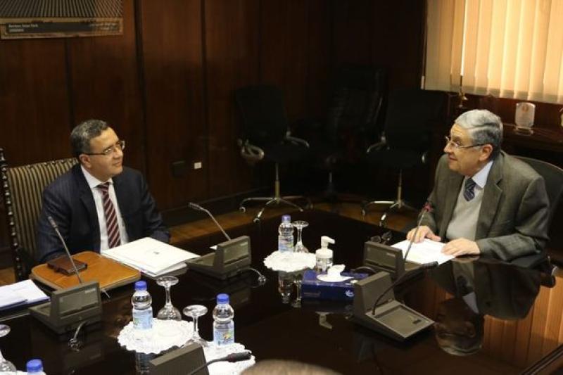 وزير الكهرباء يستقبل سفير الهند بالقاهرة لبحث سبل التعاون