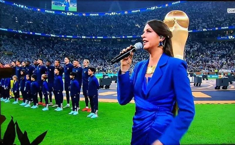 فرح الديباني.. إسكندرانية أحيت نهائي كأس العالم بعد غنائها في حفل تنصيب ماكرون رئيسًا للجمهورية