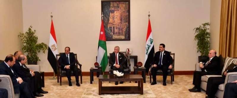 الرئيس السيسي يشارك في قمة ثلاثية بين مصر والاردن والعراق