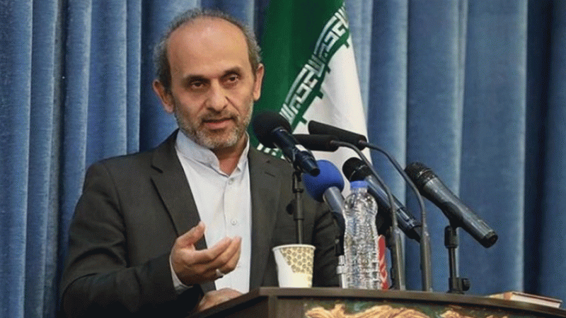 رئيس التلفزيون الإيراني يوجه رسالة شديدة اللهجة للفنانين المعارضين