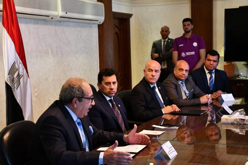 توقيع بروتوكول تعاون بين وزارة الرياضة وجامعة إسلسكا مصر