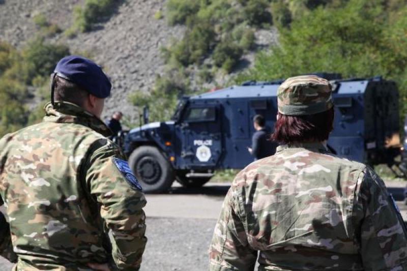 ”الناتو” يدعو إلى التهدئة بعد إطلاق النار شمالي كوسوفو