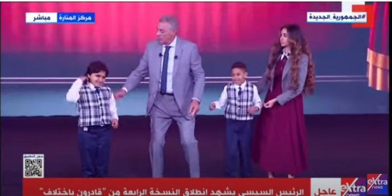 محمود حميدة وهنا الزاهد  ضمن فقرة مسرحية بفعاليات «قادرون باختلاف»
