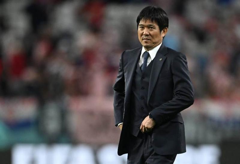 رسميًا.. اليابان يمدد عقد مدربه مورياسو حتى 2026