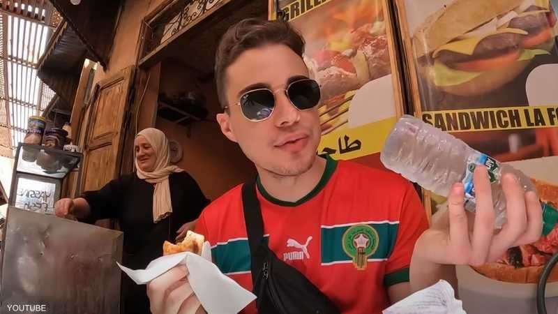 بائعة فطائر مغربية تتحدث 3 لغات لسبب غريب