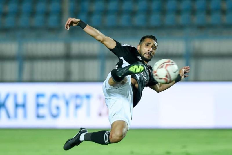 كريم فؤاد – لاعب الأهلي 