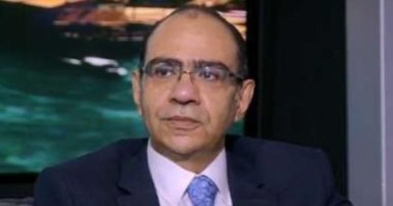 حسام حسني رئيس اللجنة العلمية لمكافحة كورونا