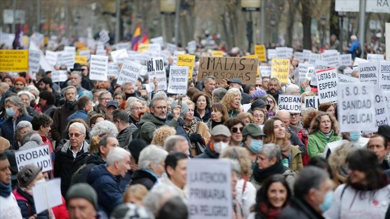 مظاهرات الأطباء بمدينة مدريد