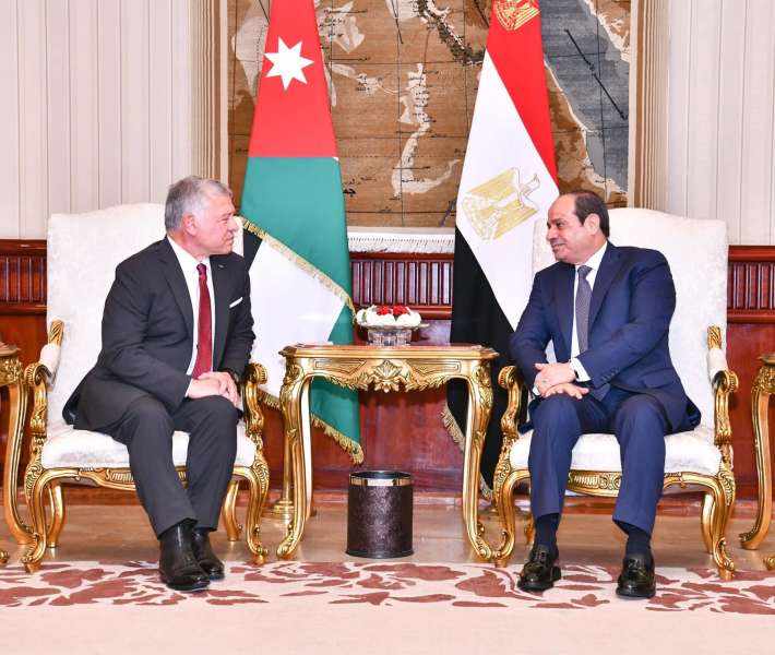 الرئيس السيسي يستقبل ملك الأردن لتعزيز العلاقات الاقتصادية