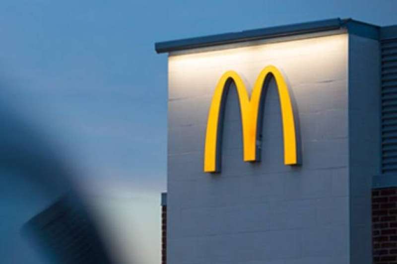 مطاعم ماكدونالدز تنهي عملها في روسيا.. وشركة أخرى تخلفها