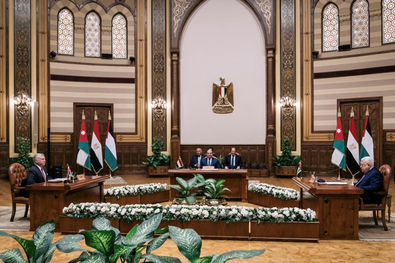 اجتماع قادة مصر والأردن وفلسطين في القاهرة