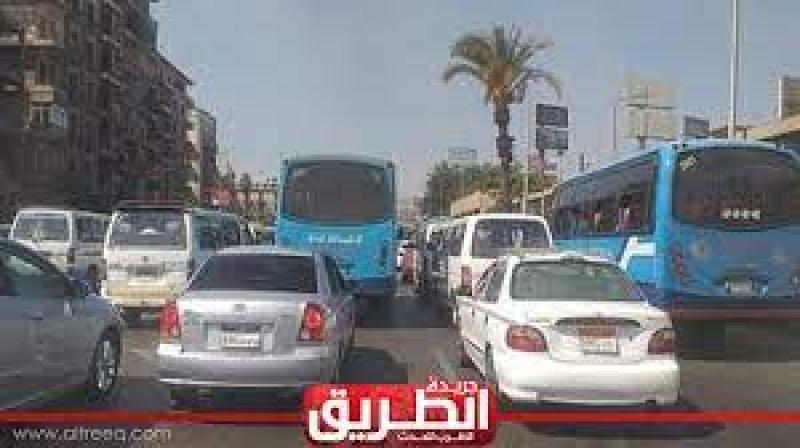 الحق مشوارك.. كثافات مرورية مرتفعة بشوارع القاهرة الكبرى