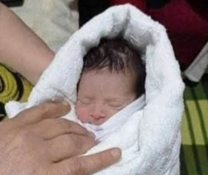 العثور علي طفل حديث الولادة بجوار مسجد بطنطا