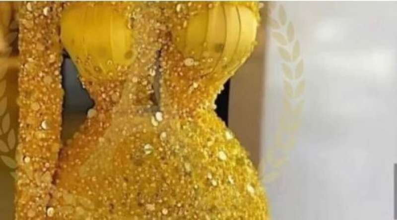 فستان الذهب بالزقازيق- فيس بوك