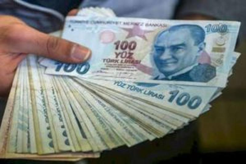 «المركزي السوري» يعلن مفاجأة في سعر صرف الليرة مقابل الدولار